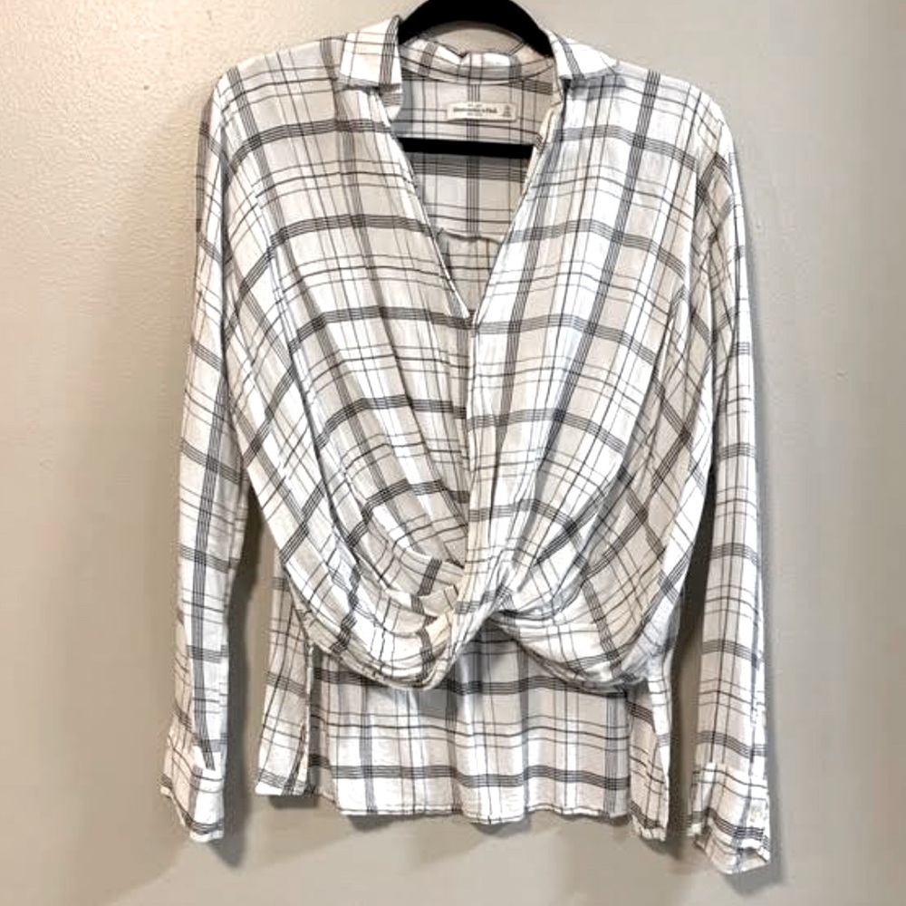 Black and white plaid